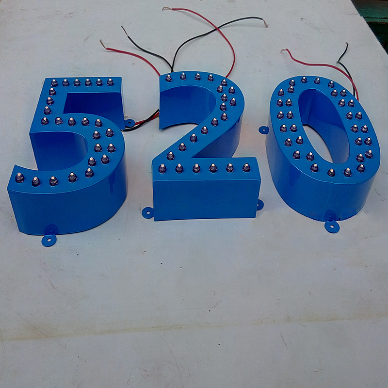 1489480059328629.jpg 穿孔字2.jpg