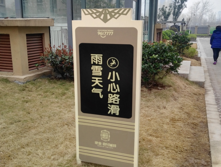 1540833472688156.png 1540833472688156.png